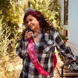 Meet your Posher, Sheri